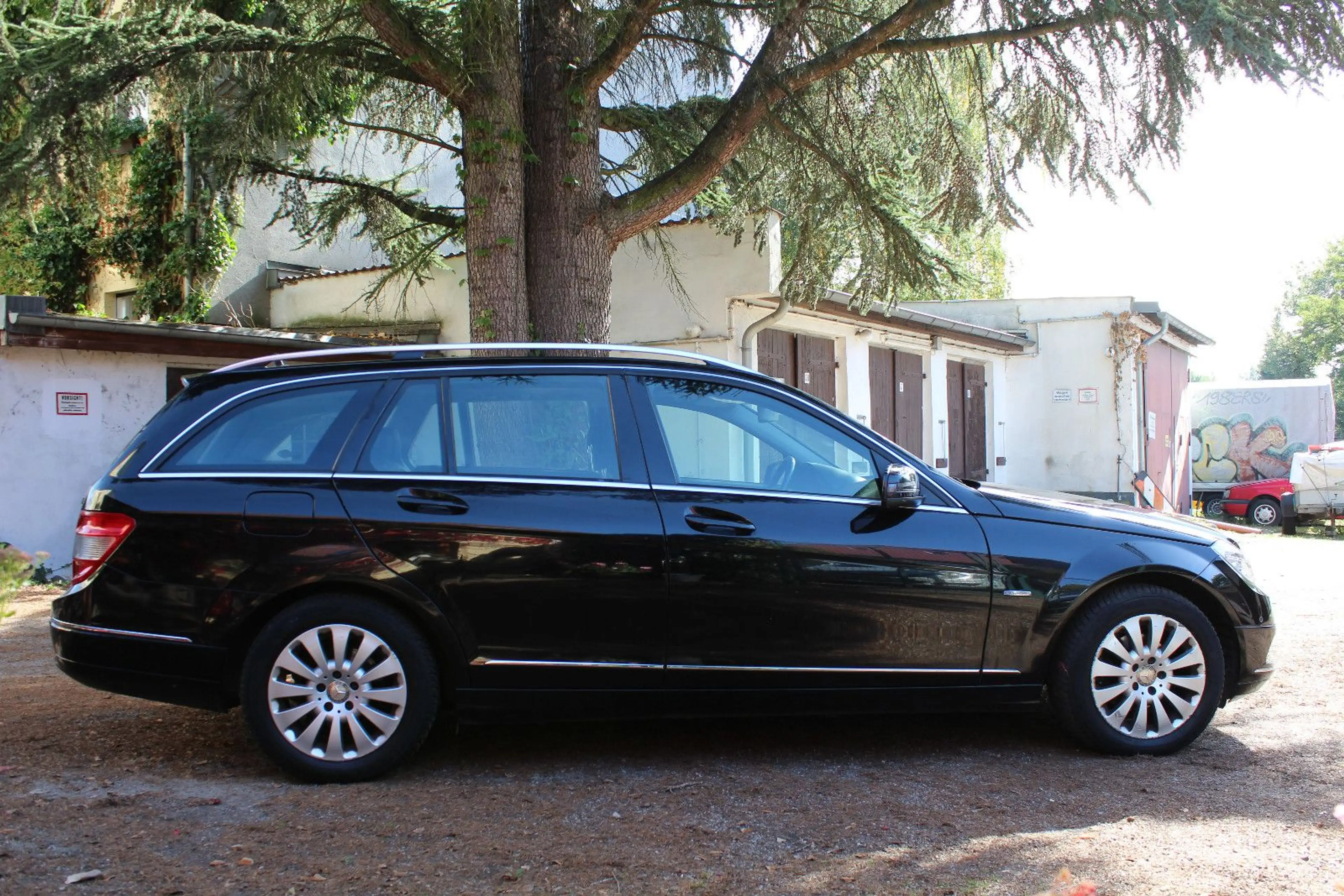 Mercedes-Benz C 180 T-Modell CGI BlueEfficiency*TÜV 04/2027* — photo 5