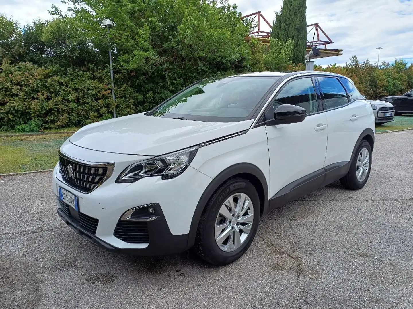 Peugeot 3008 BlueHDi 130 S&S EAT8 Business Bianco - 2