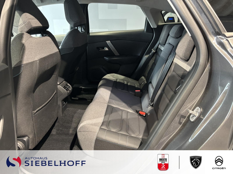 Citroen C4 Shine PureTech 130 EAT8 — photo 9