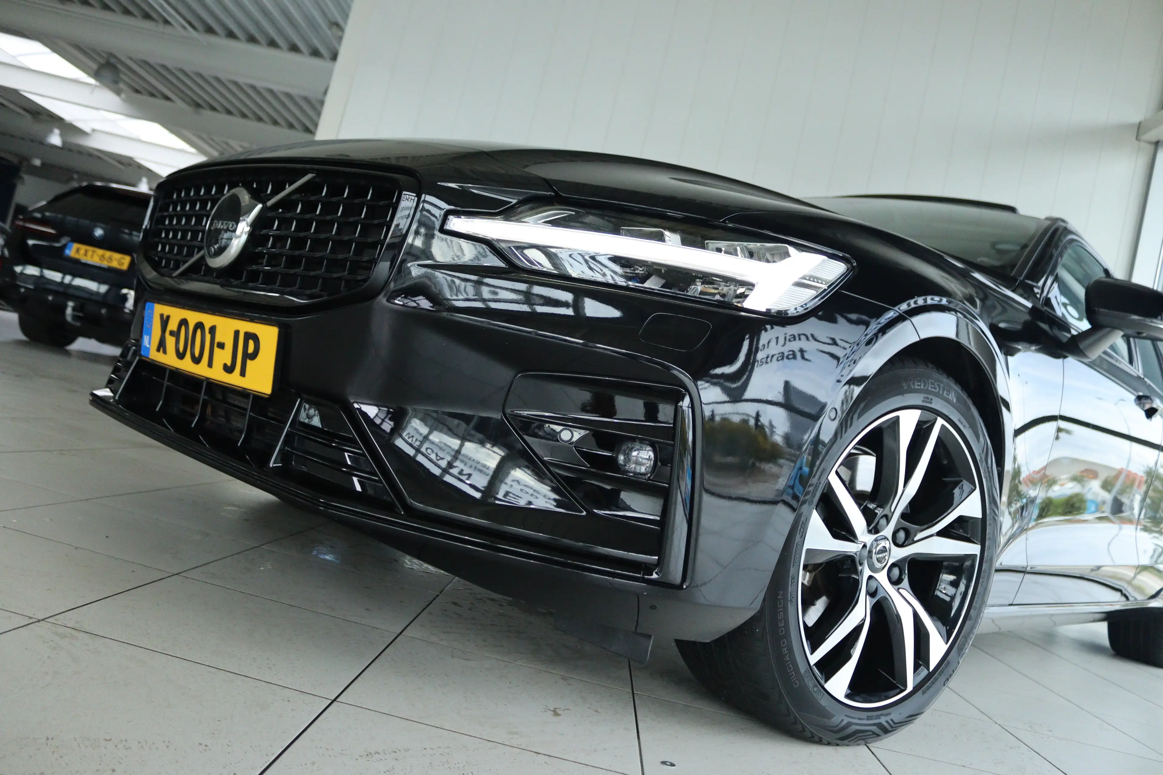 Volvo V60 2.0 B3 Plus Dark | Adapt. Cruise | Trekhaak | Schu — photo 5