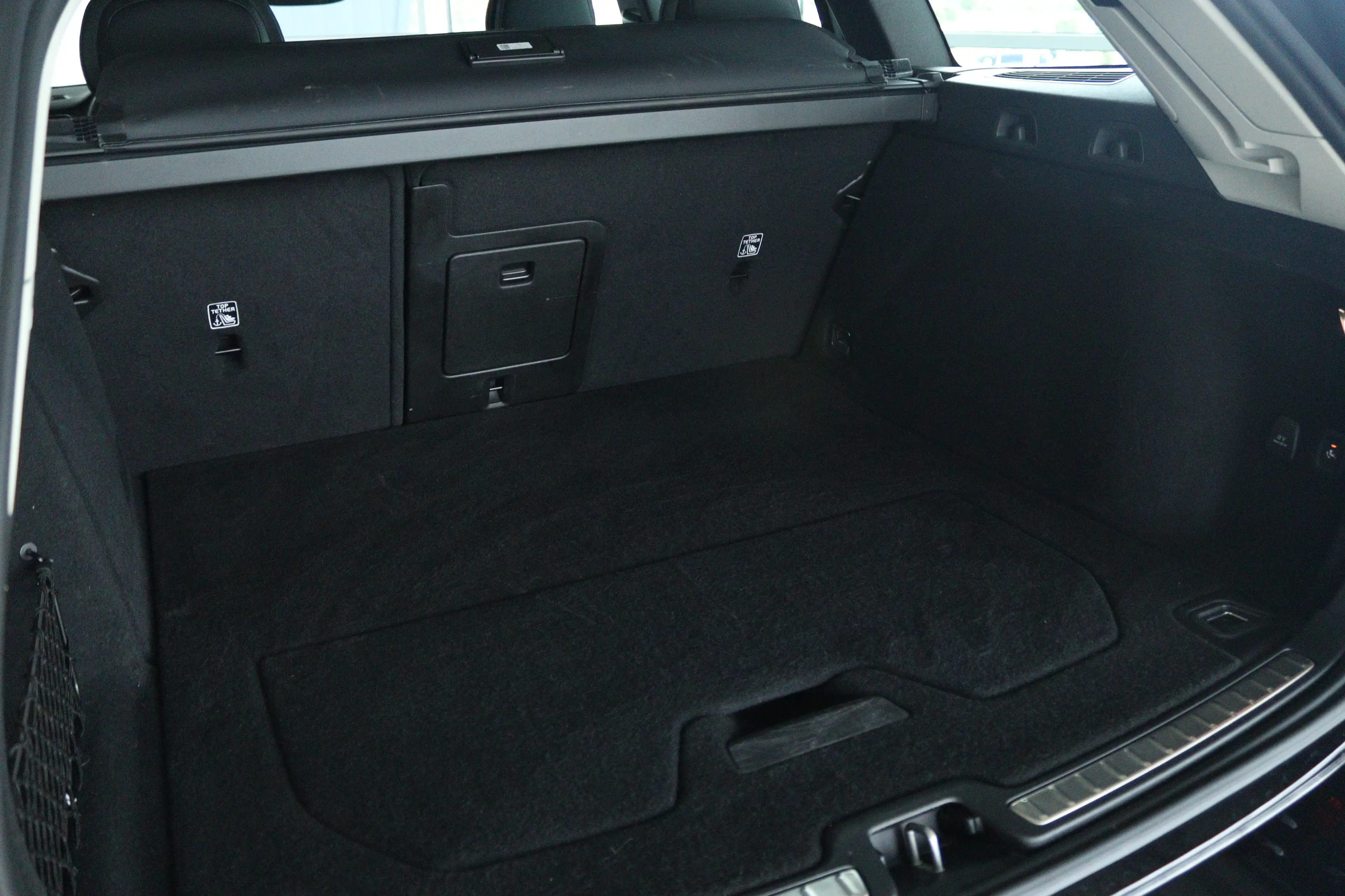 Volvo V60 2.0 B3 Plus Dark | Adapt. Cruise | Trekhaak | Schu — photo 18
