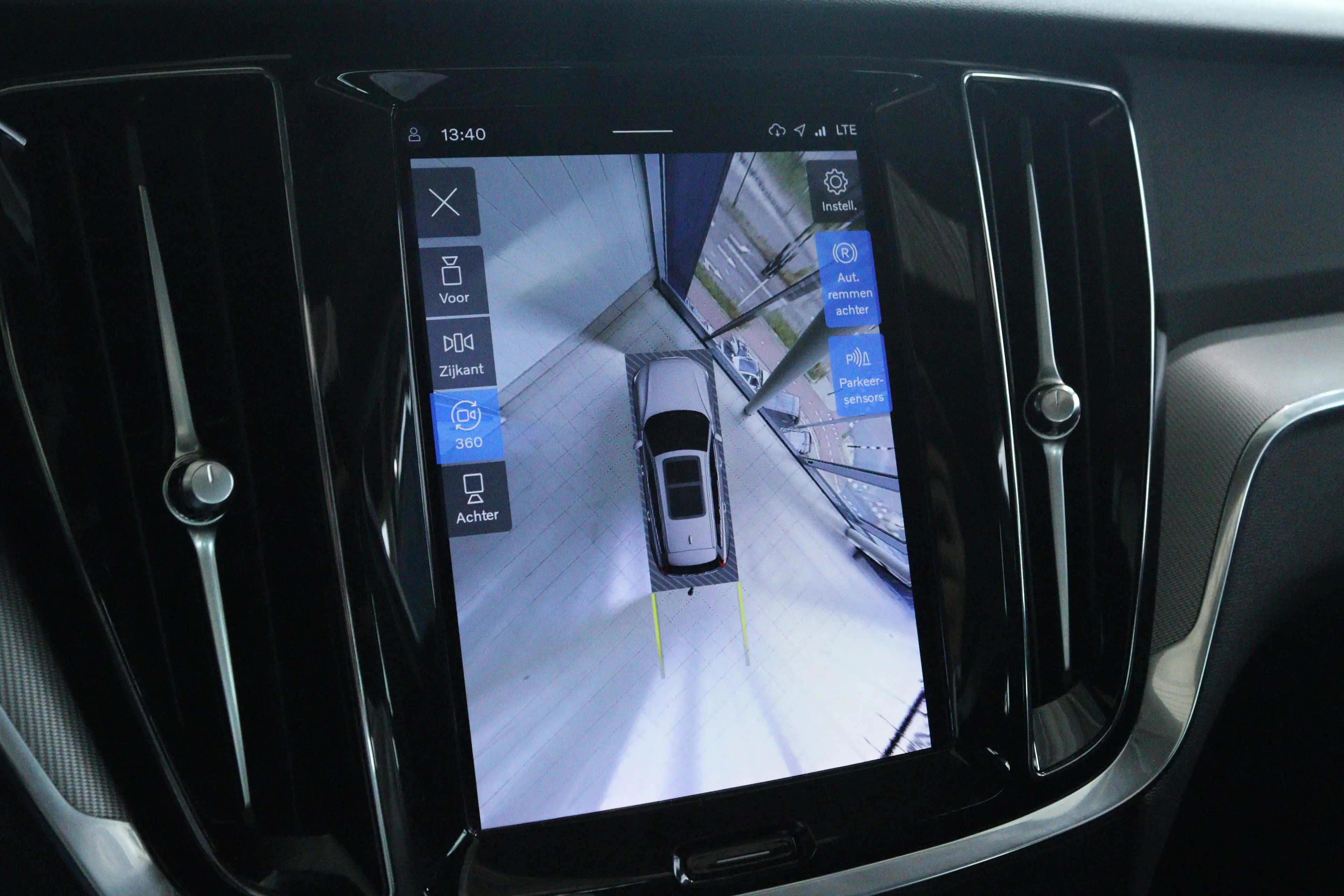Volvo V60 2.0 B3 Plus Dark | Adapt. Cruise | Trekhaak | Schu — photo 38