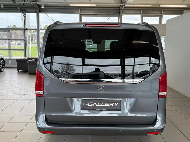 Mercedes-Benz V 300 d Kombi lang Avantgarde Aut.*Panorama*Burmester... Ansicht 5