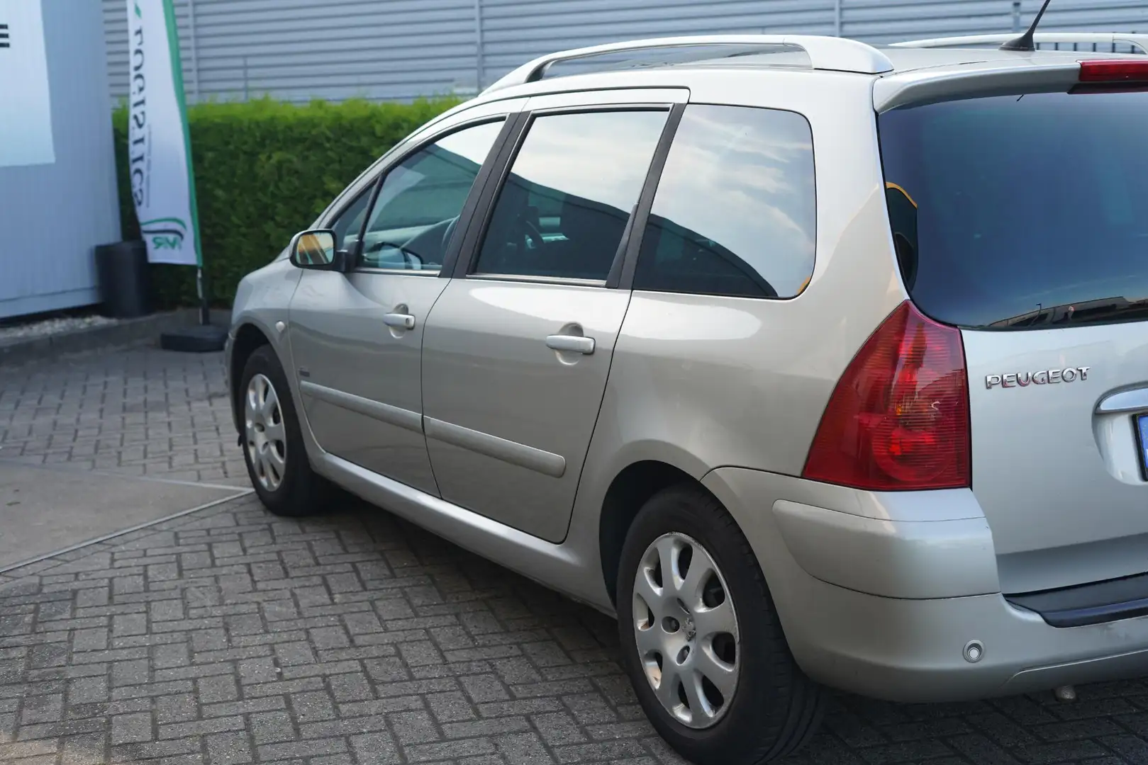 Peugeot 307 SW 1.6 16V Navtech Grijs - 2