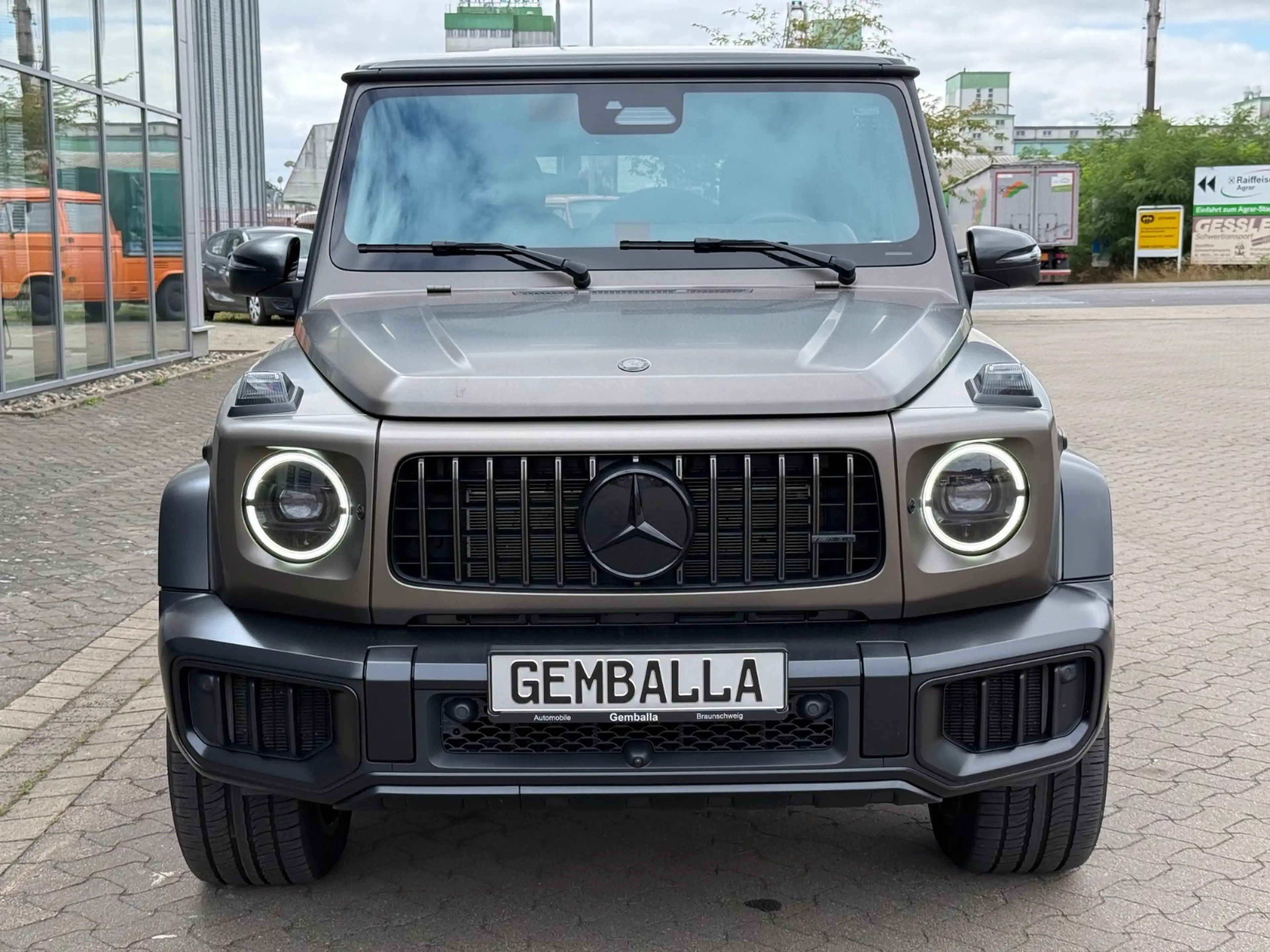 Mercedes-Benz G 63 AMG NIGHT-PAKET, SUPERIOR, 230.000 EUR UVP — photo 3
