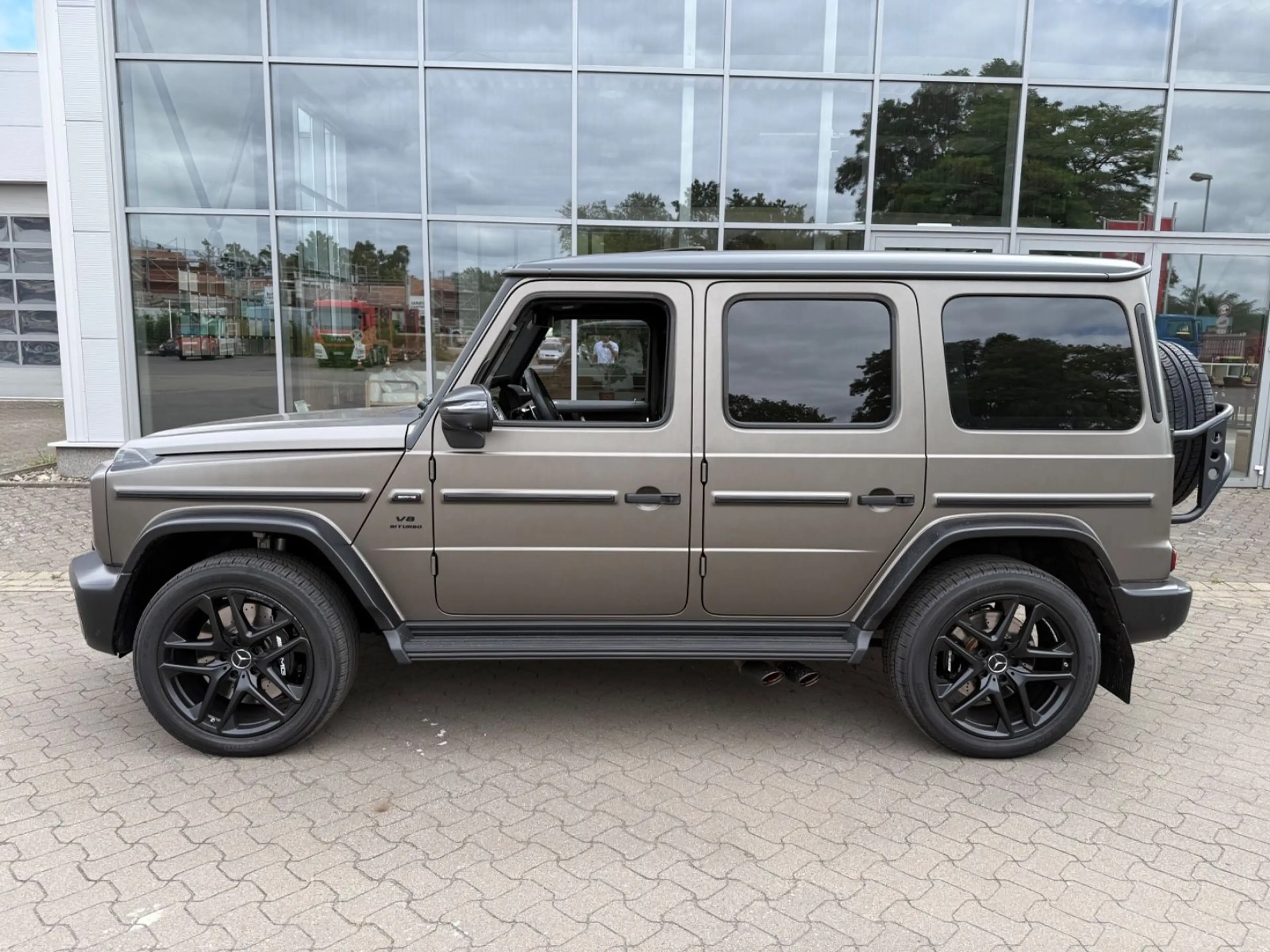 Mercedes-Benz G 63 AMG NIGHT-PAKET, SUPERIOR, 230.000 EUR UVP — photo 7