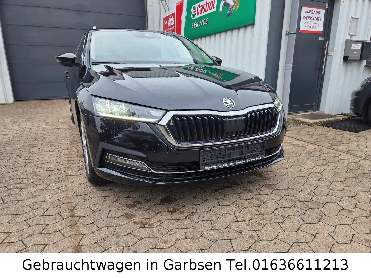 Skoda Octavia Style 2.0TDI DSG HUB AHK Navi 4xSitzheiz Schwarz - 2