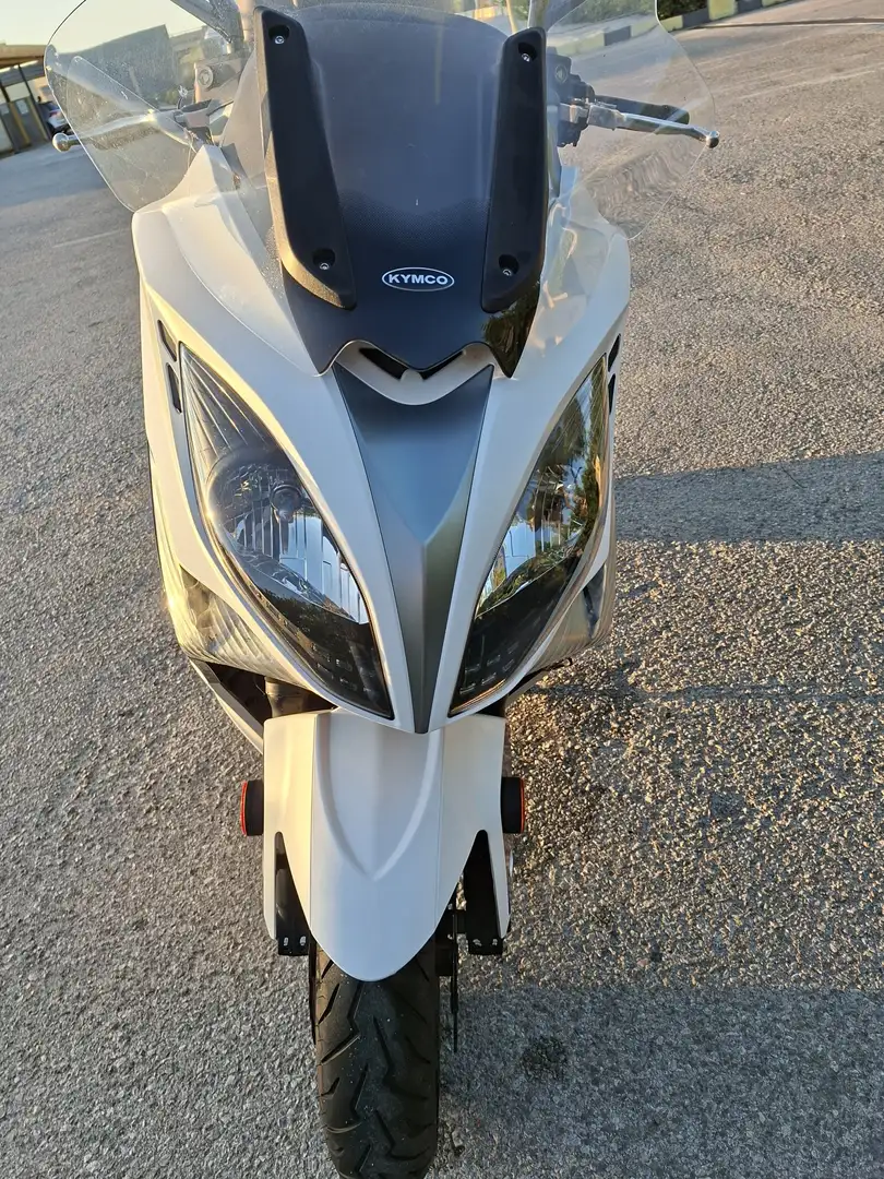 Kymco Xciting 400i Blanco - 1