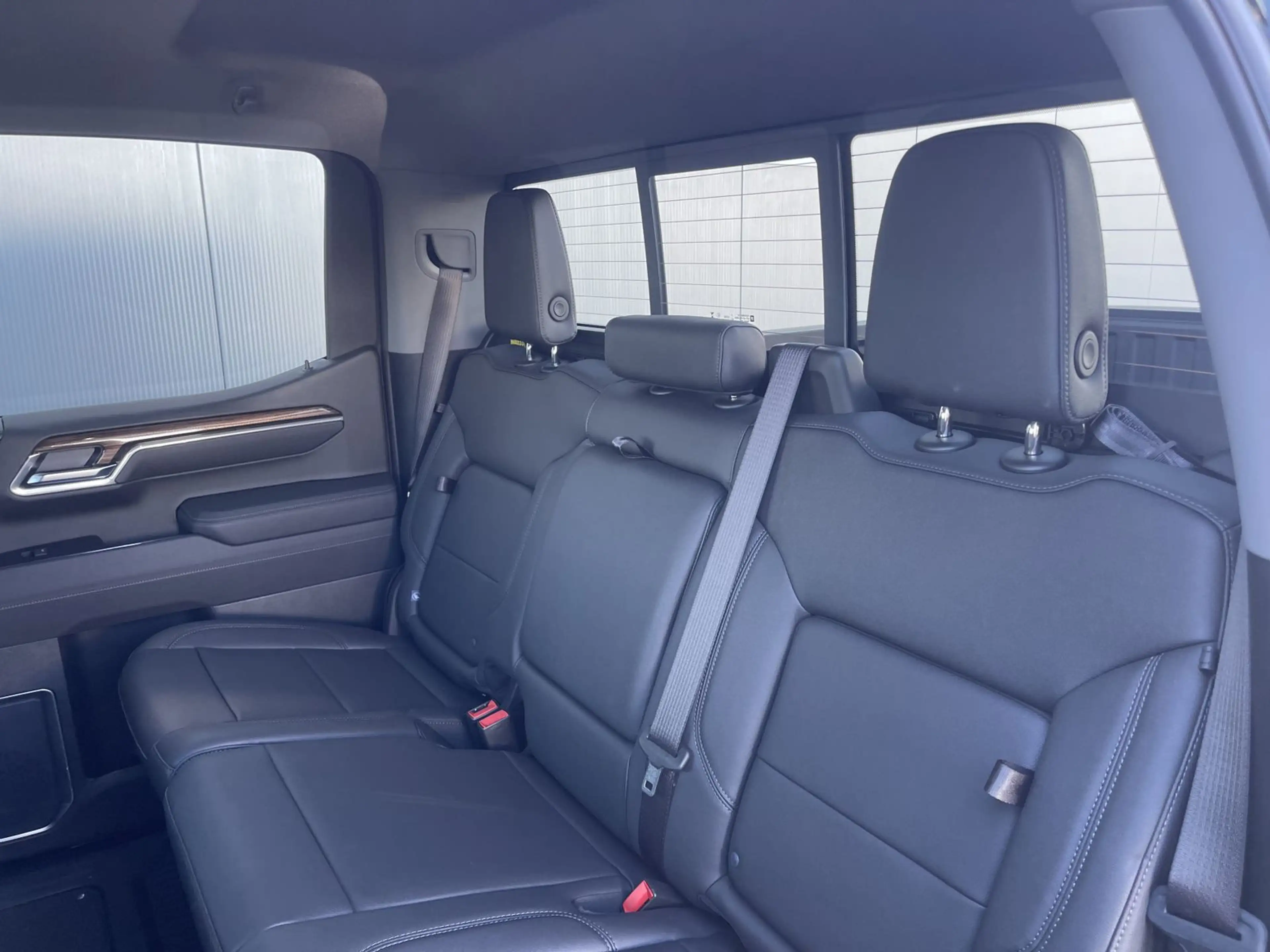 Chevrolet Silverado 1500 LT Trail Boss 6.2 V8 — photo 12