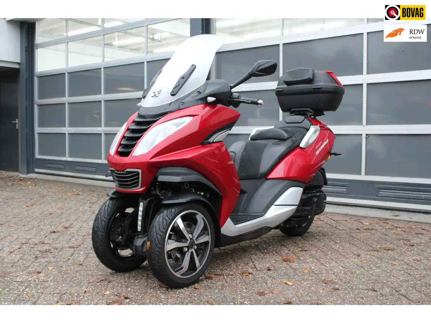 Peugeot Metropolis Scooter RS Rood - 1