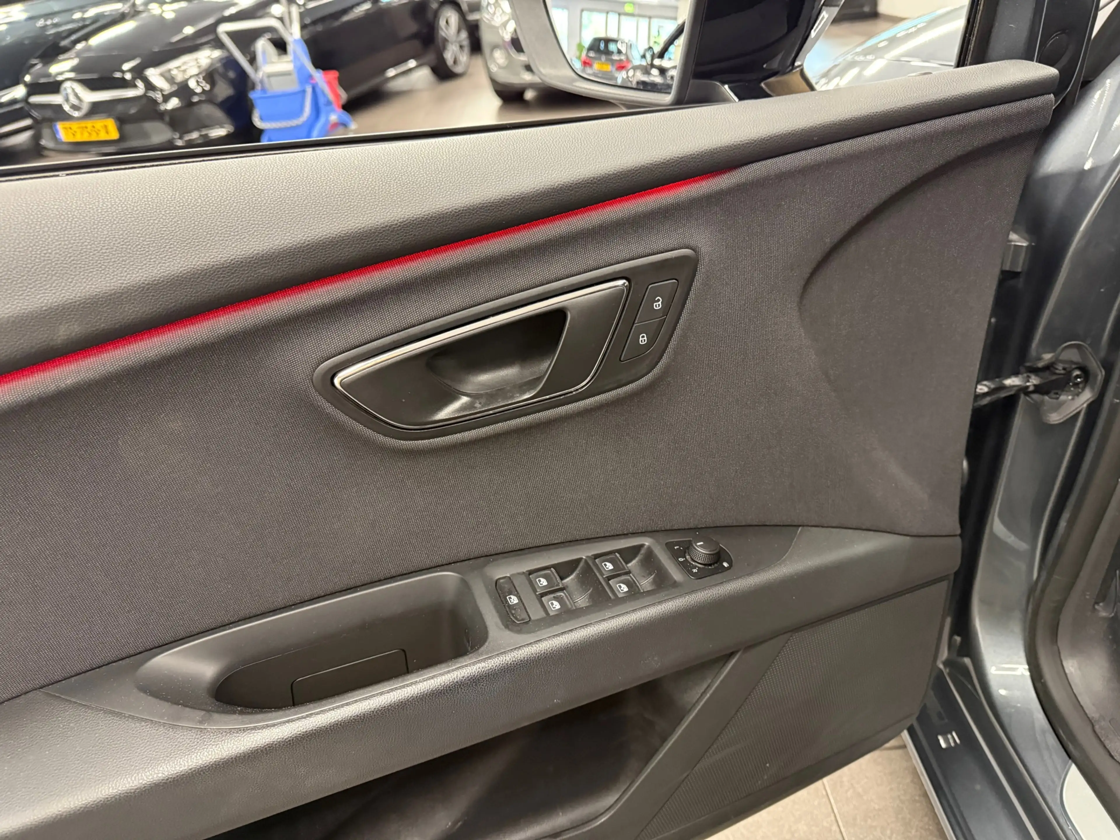 SEAT Leon 1.4 EcoTSI FR Business Intense * Automaat / Naviga — photo 10