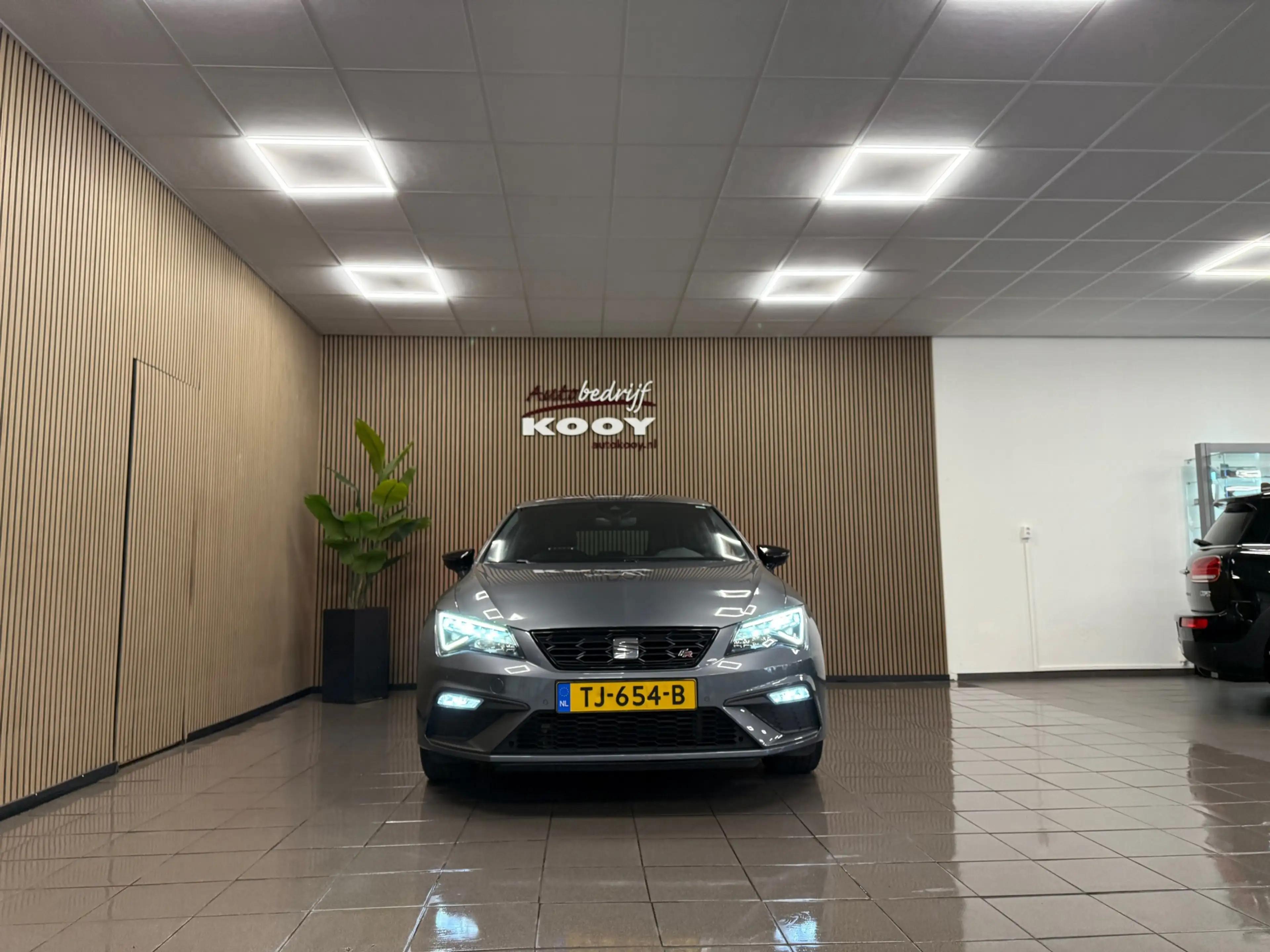 SEAT Leon 1.4 EcoTSI FR Business Intense * Automaat / Naviga — photo 8