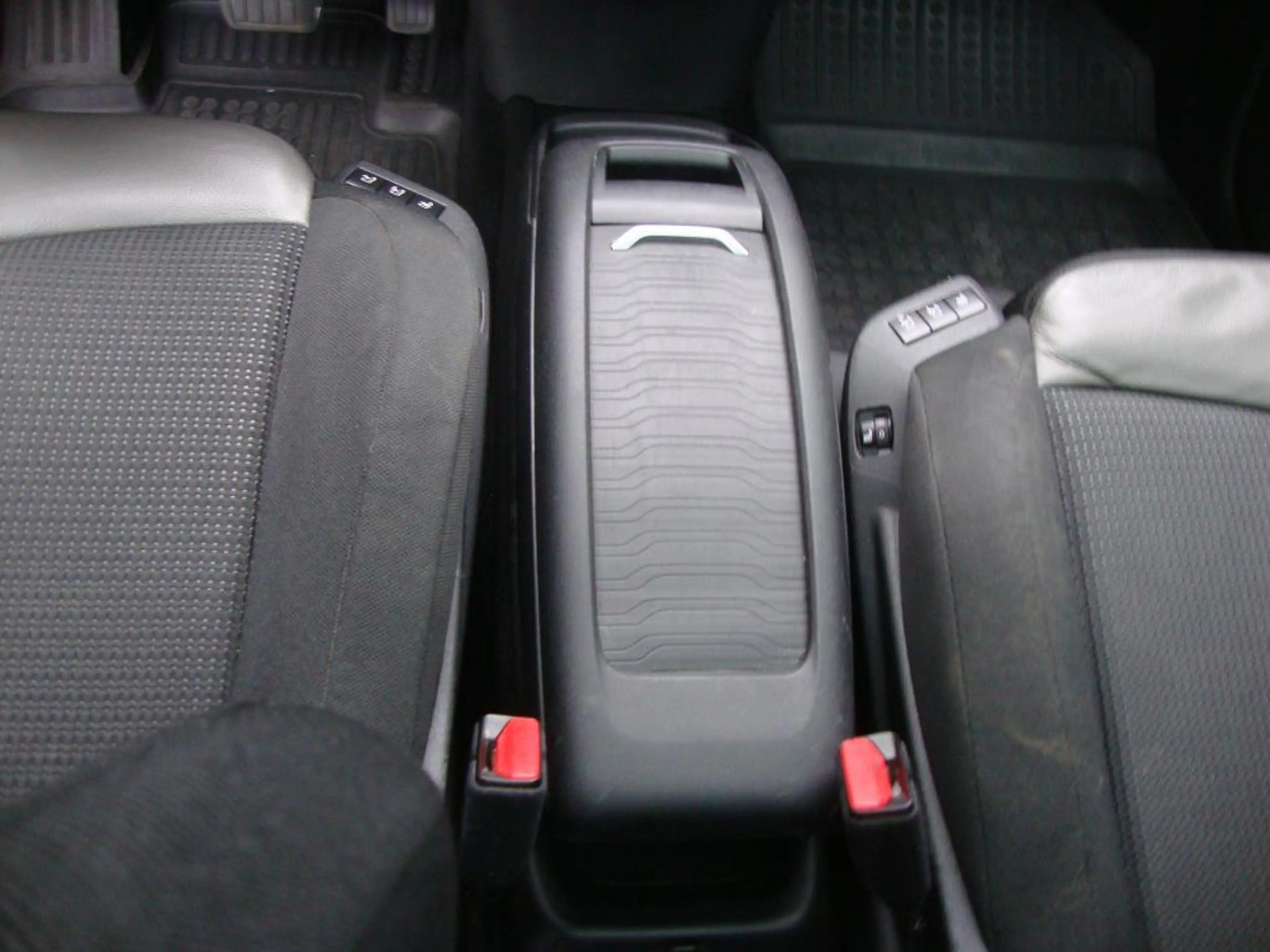 Citroen Grand C4 Picasso 1.6 BlueHDi Shine 7 zits — photo 10