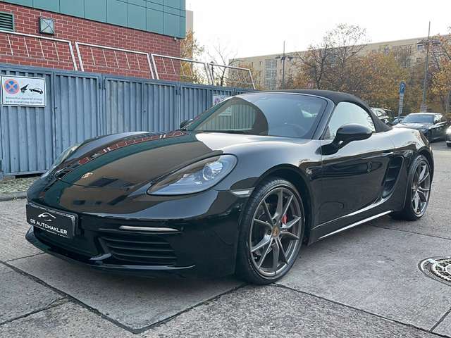 Porsche Boxster 718 Bose Sportauspuff BeheizbaresLenkrad
