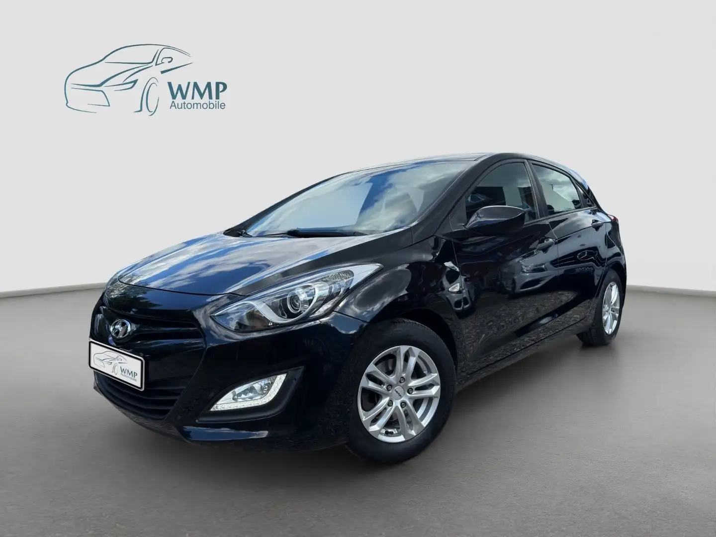 Hyundai i30 Classic /Klimaanlage/Sitzhz./LED/TÜV Neu Noir - 1