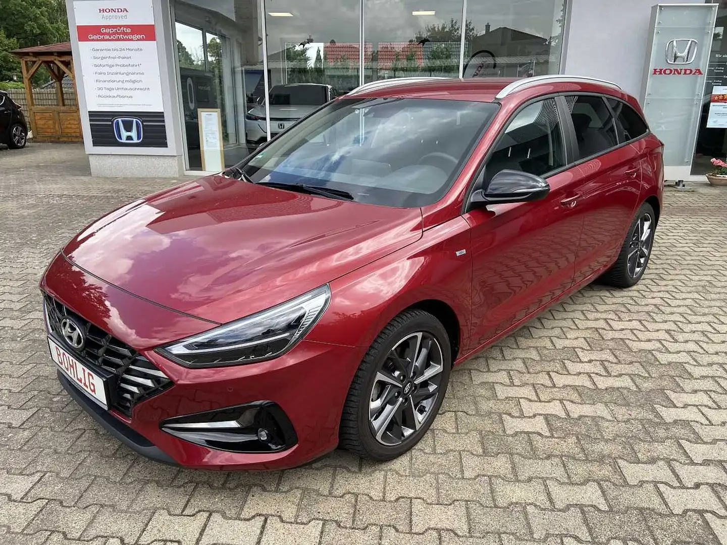 Hyundai i30 Kombi 1.5 T-GDI 48V-Hybrid EDITION 30+ Rot - 2