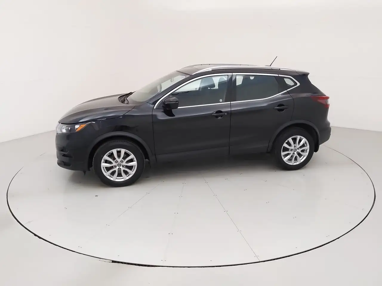 Nissan Qashqai снимка Nissan Qashqai