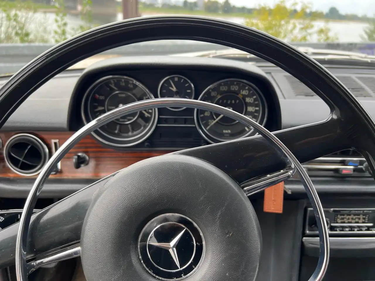 Mercedes-Benz 250CE, foto 7