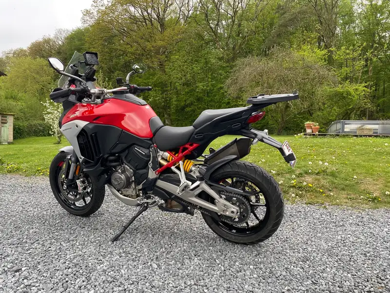 Ducati MULTISTRADA V4 S - foto 2