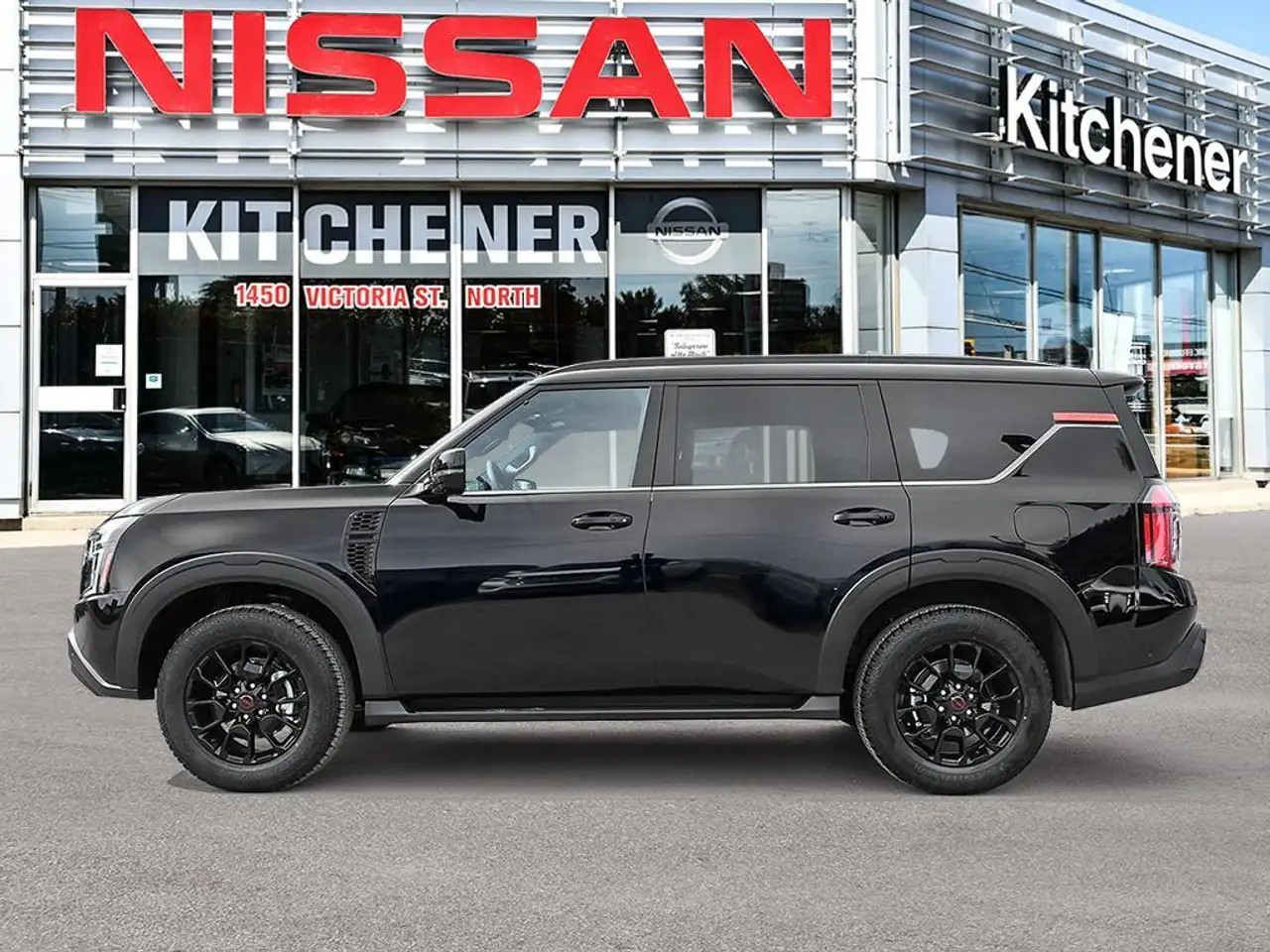 Nissan Armada снимка Nissan Armada