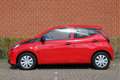 Toyota Aygo 1.0 VVT-i 75pk x-fun | NL-auto | 5 deuren | Airco Rouge - thumbnail 6
