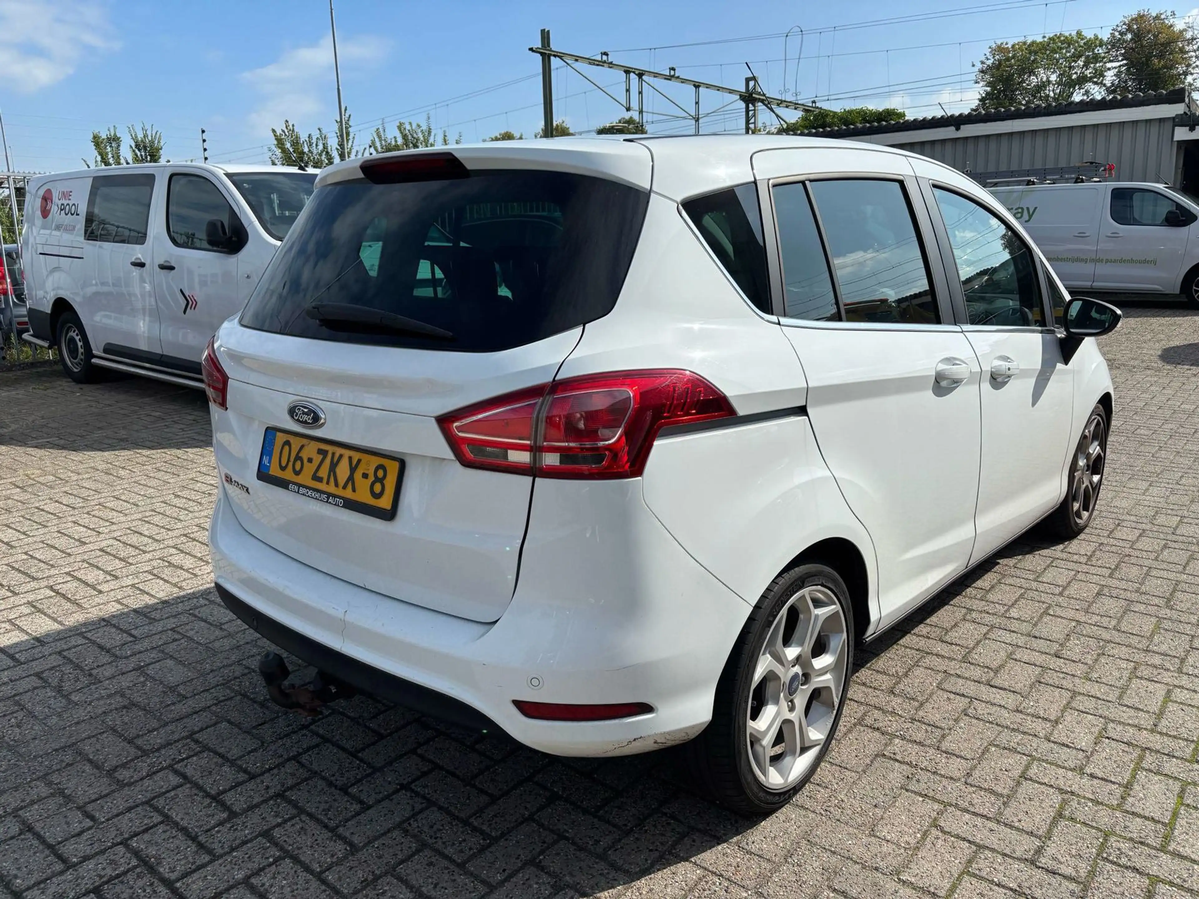 Ford B-Max 1.6 TI-VCT 105pk Titanium Automaat 1e eig. Clima P — photo 2