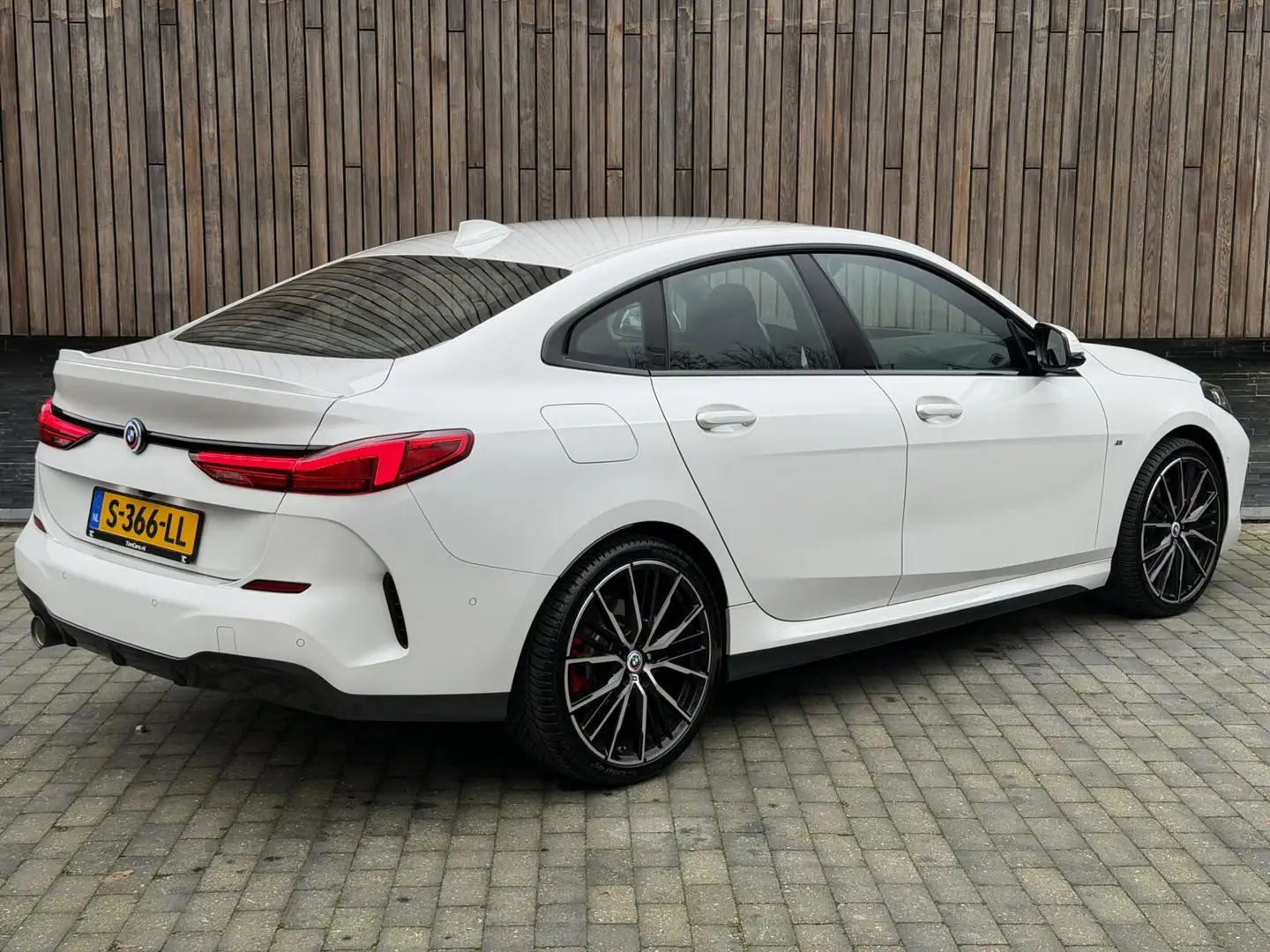 BMW 218 2-serie Gran Coupé 218i M Sport Automaat | Alcanta Blanc - 2
