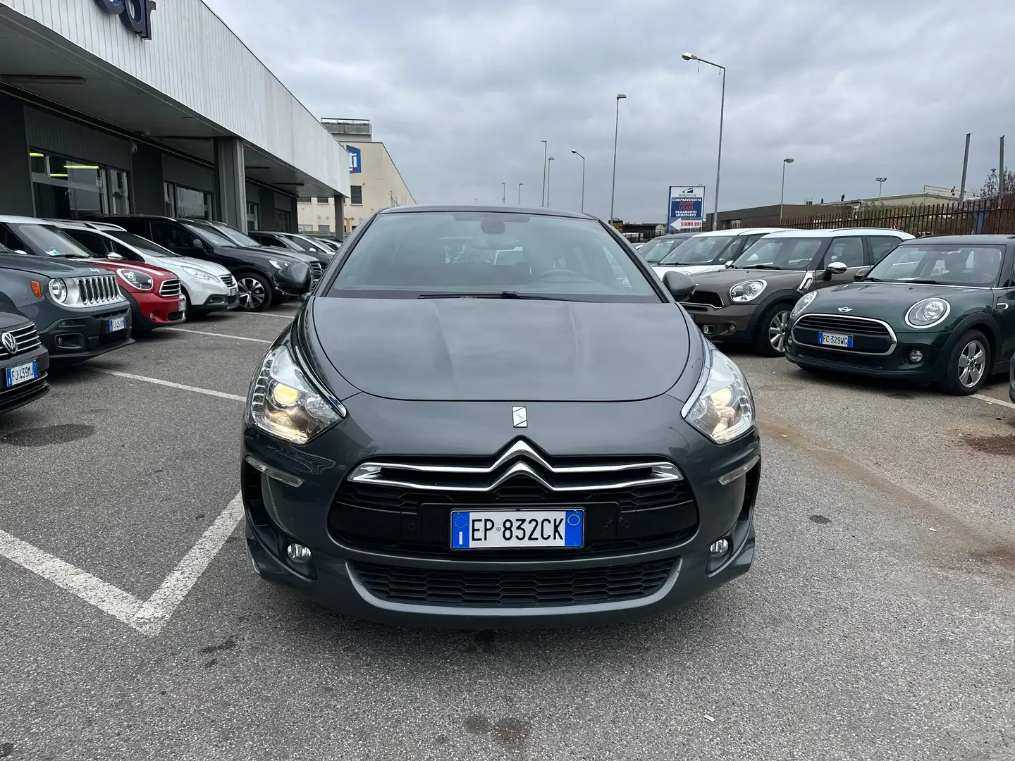 Citroen DS5 DS5 2.0 hdi 160cv auto Grigio - 2