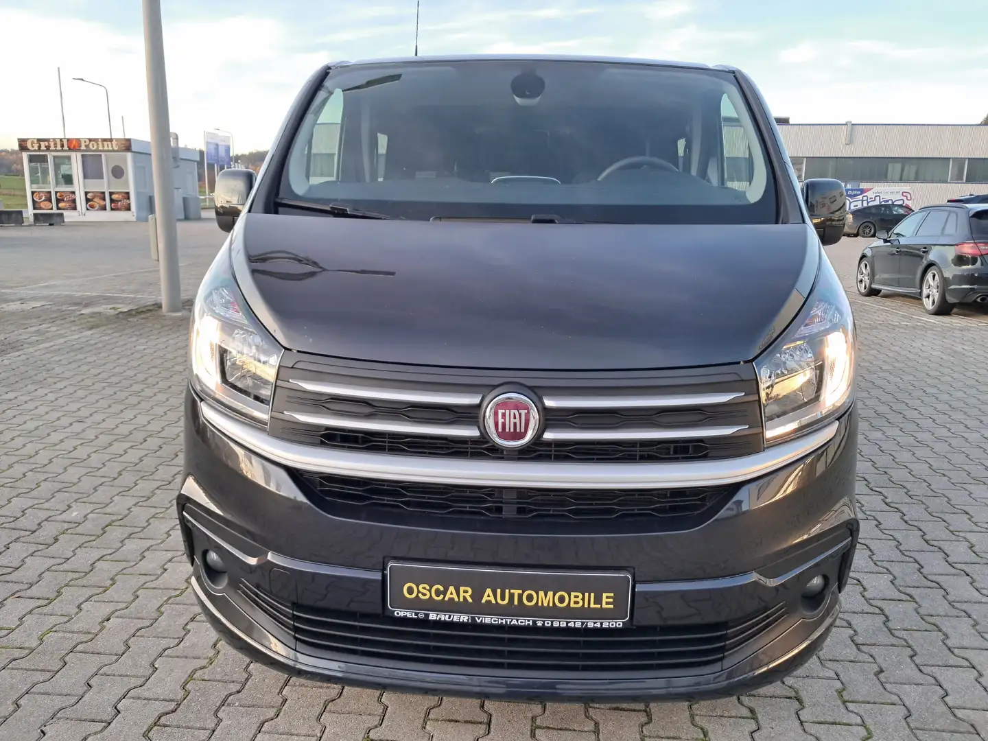Fiat Talento L2H1 DoKa 1,2t Basis-LKW ZULASSUNG-KAMERA-NAVI- Noir - 1