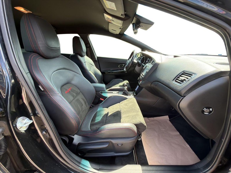Kia Ceed / cee'd 1.6 TGDI | GT-TRACK | NAVI | RF-KAMERA | — photo 24