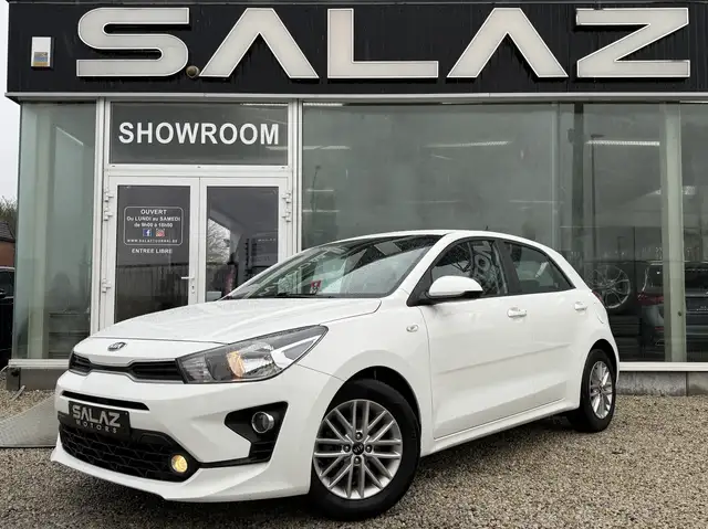 Kia Rio Rio 1.2i Easy/CLIM/CARPLAY/CAMERA/CLIM/GARANTIE