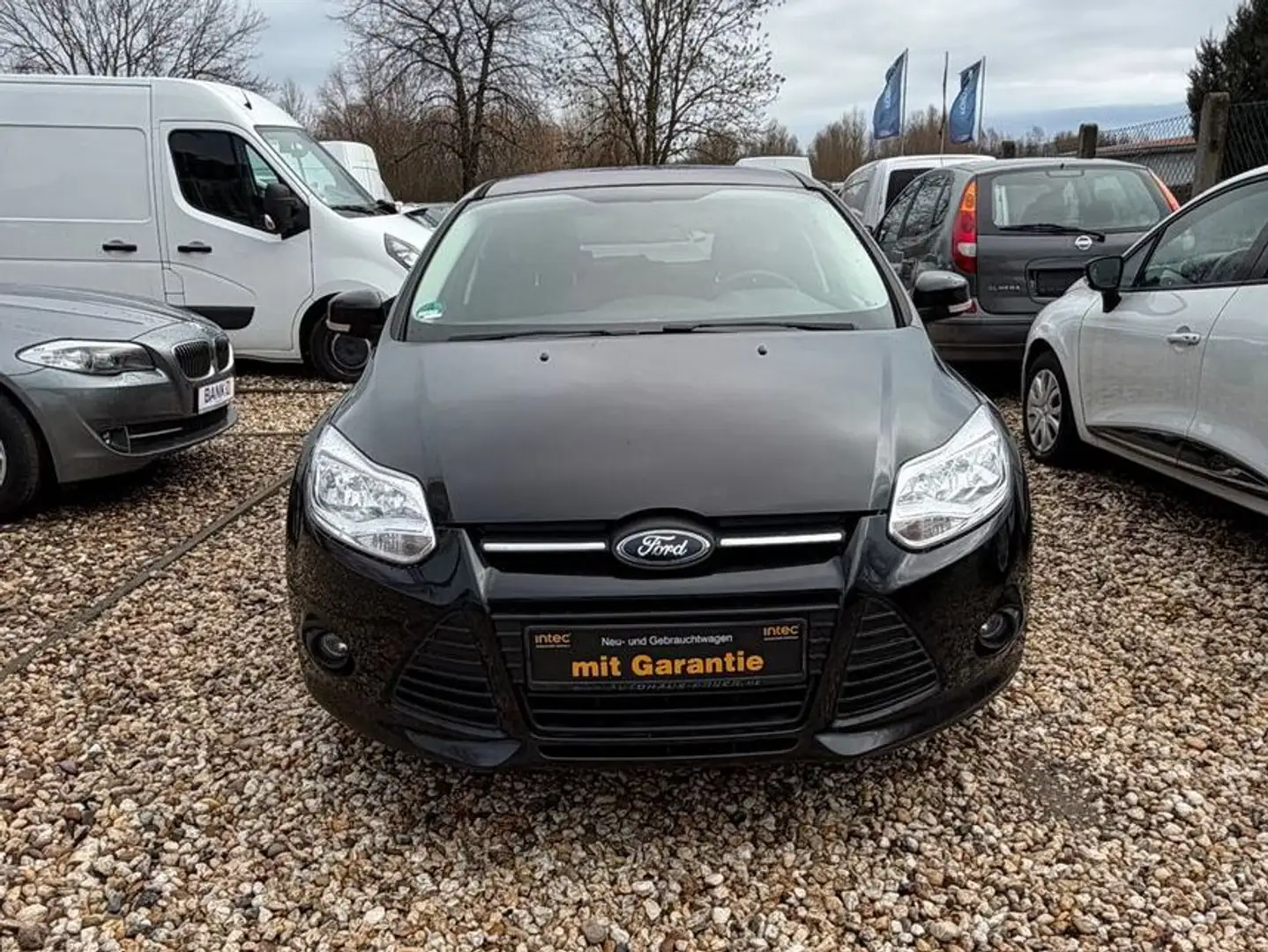 Ford Focus Lim.*SHZ*Garantie*TÜV+Service Neu* Noir - 2