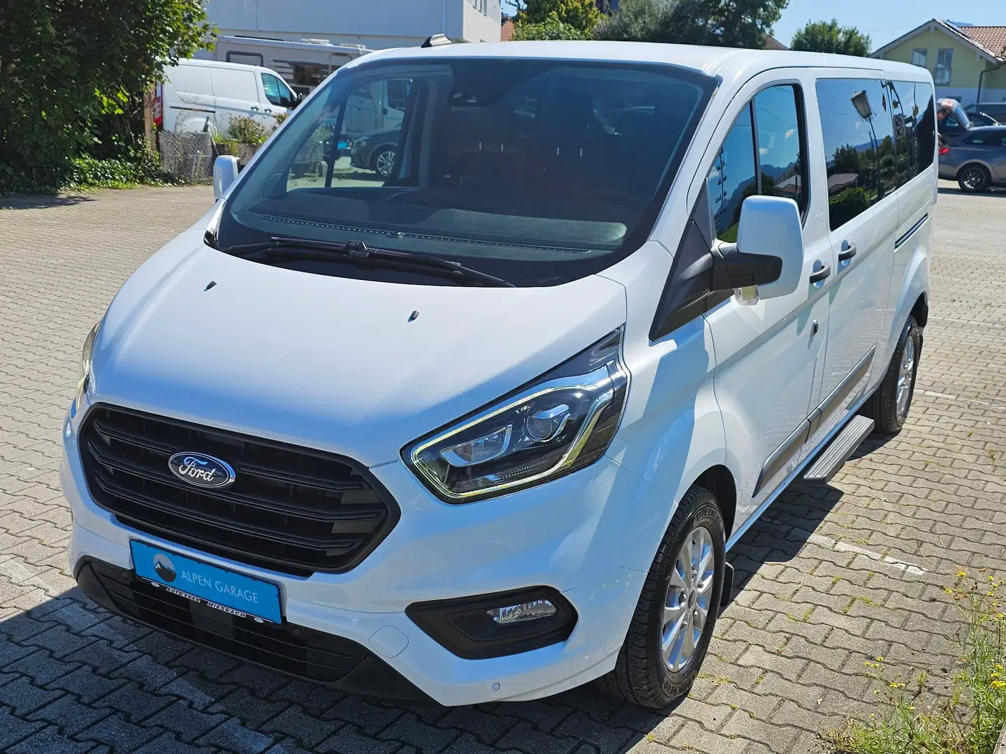 Ford Transit Custom 2.0*TDCi*Custom*Kombi*L2*9Sitz*2xSchiebetür*AHK Weiß - 1