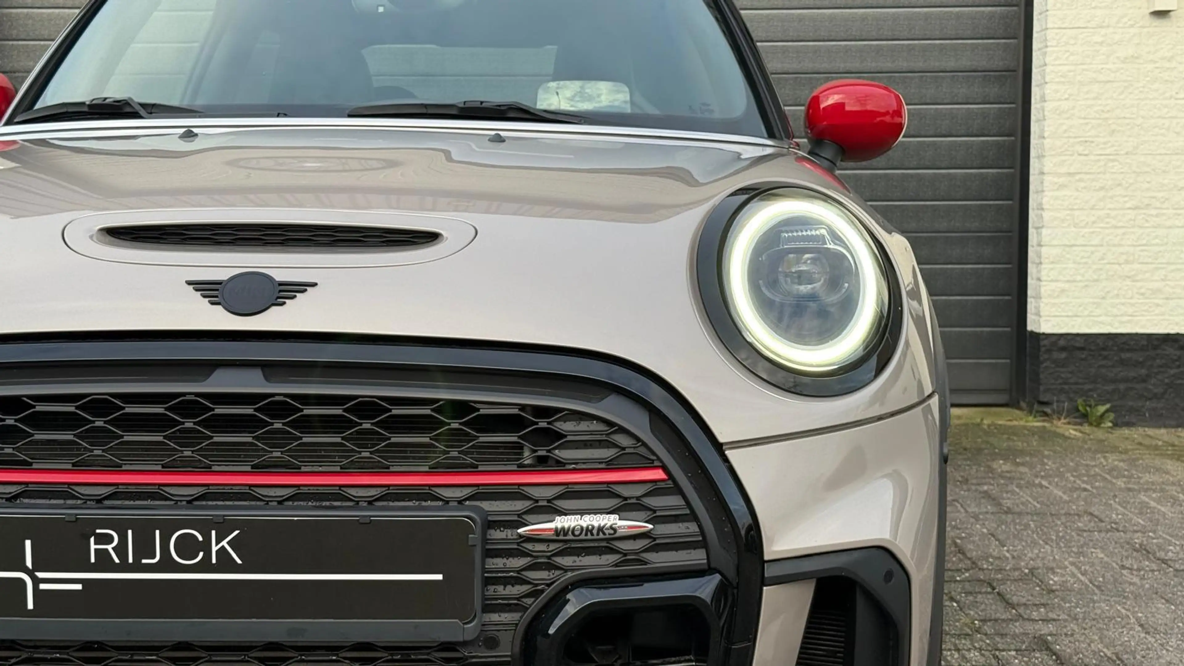 MINI John Cooper Works 3-Deurs 2.0 JCW Pack | Pano | HUD | Camera | CarPl — photo 4
