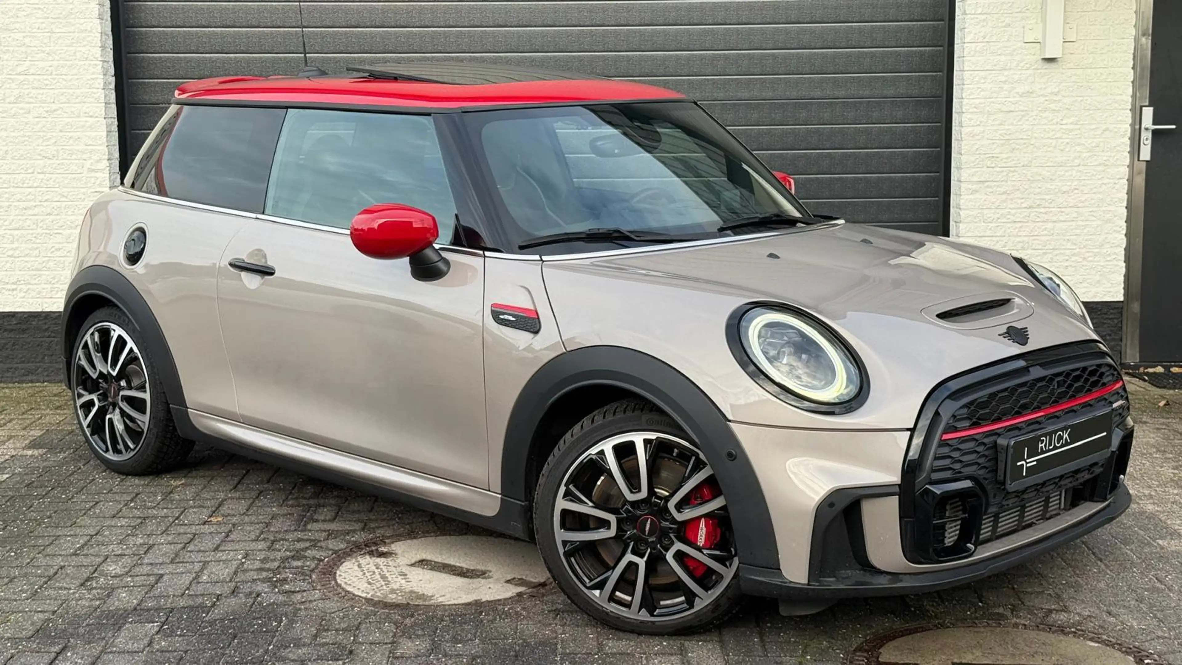 MINI John Cooper Works 3-Deurs 2.0 JCW Pack | Pano | HUD | Camera | CarPl — photo 5