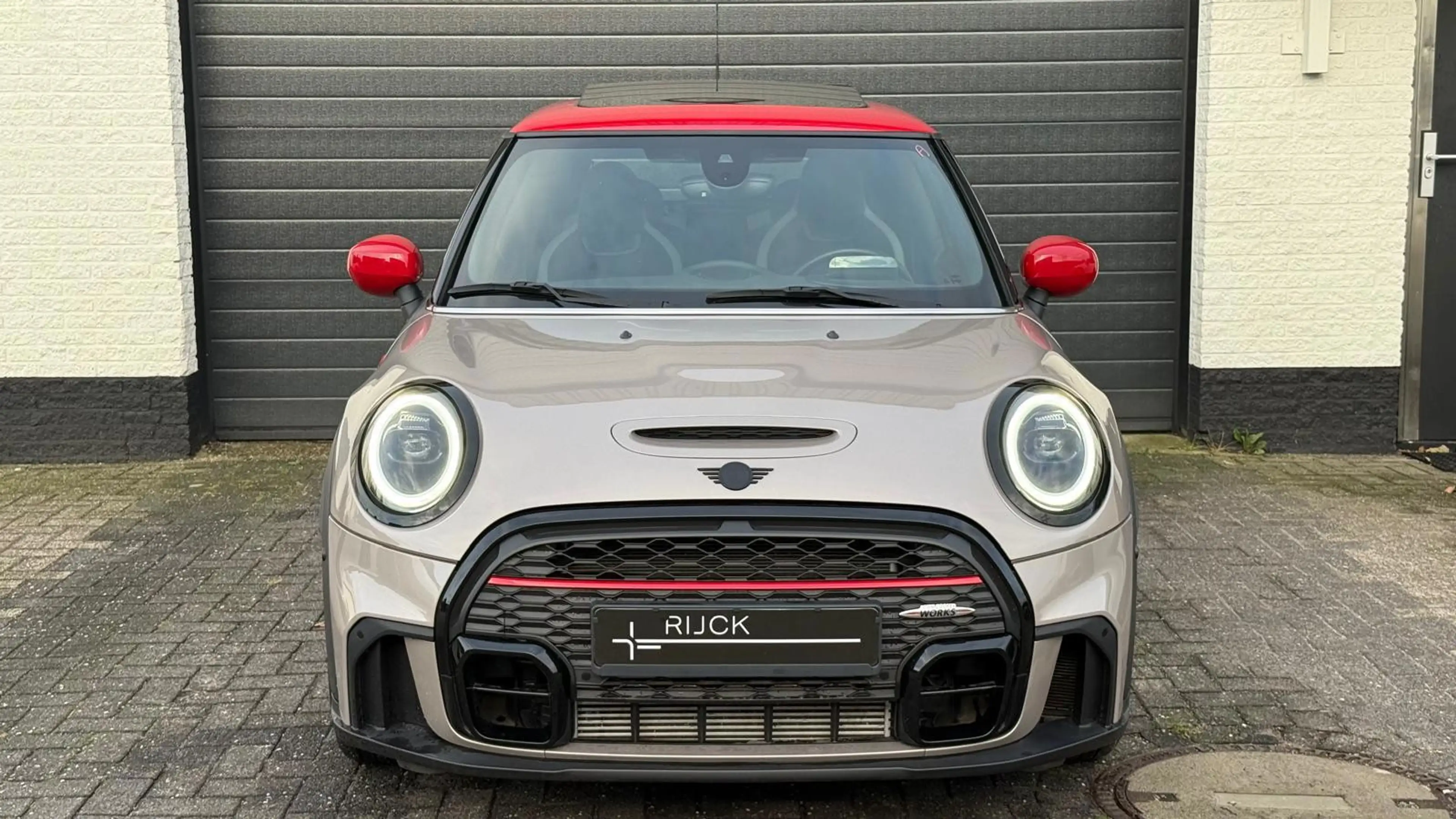 MINI John Cooper Works 3-Deurs 2.0 JCW Pack | Pano | HUD | Camera | CarPl — photo 2