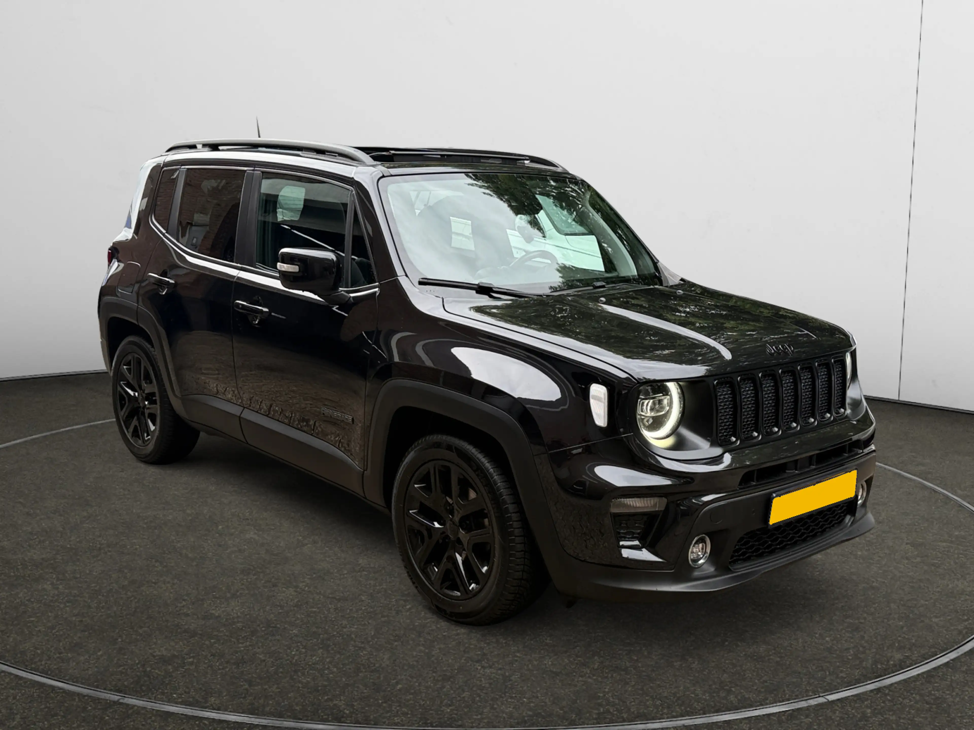 Jeep Renegade 1.3T Freedom Aut- Panoramadak, Stuur/Stoelverwarmi — photo 4