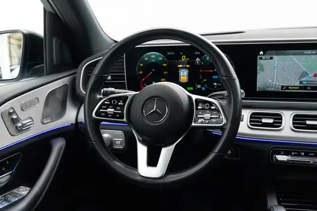 Mercedes-Benz Gle view 20