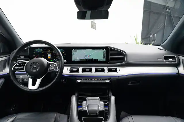Mercedes-Benz Gle view 19