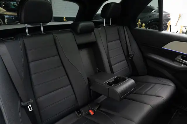 Mercedes-Benz Gle view 25