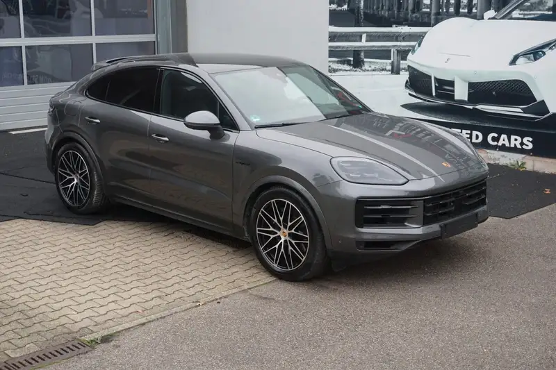 PORSCHE Cayenne Coupe