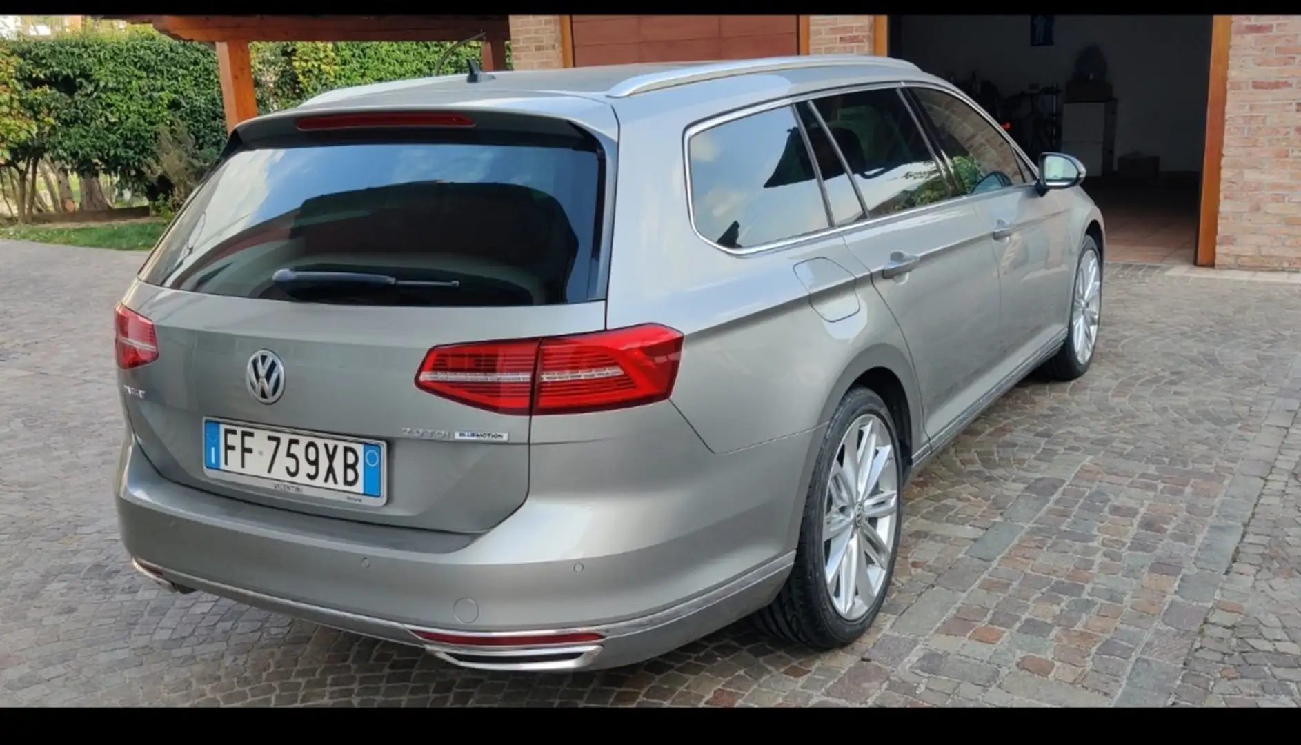 Volkswagen Passat Variant Exclusive tetto panorama DSG 2.0 - 1
