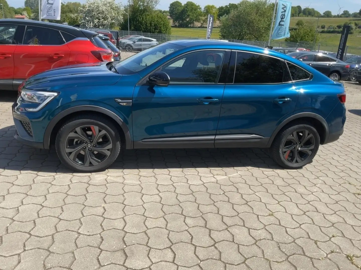 Renault Arkana R.S. Line E-Tech Hybrid 145 Automatik Blau - 2