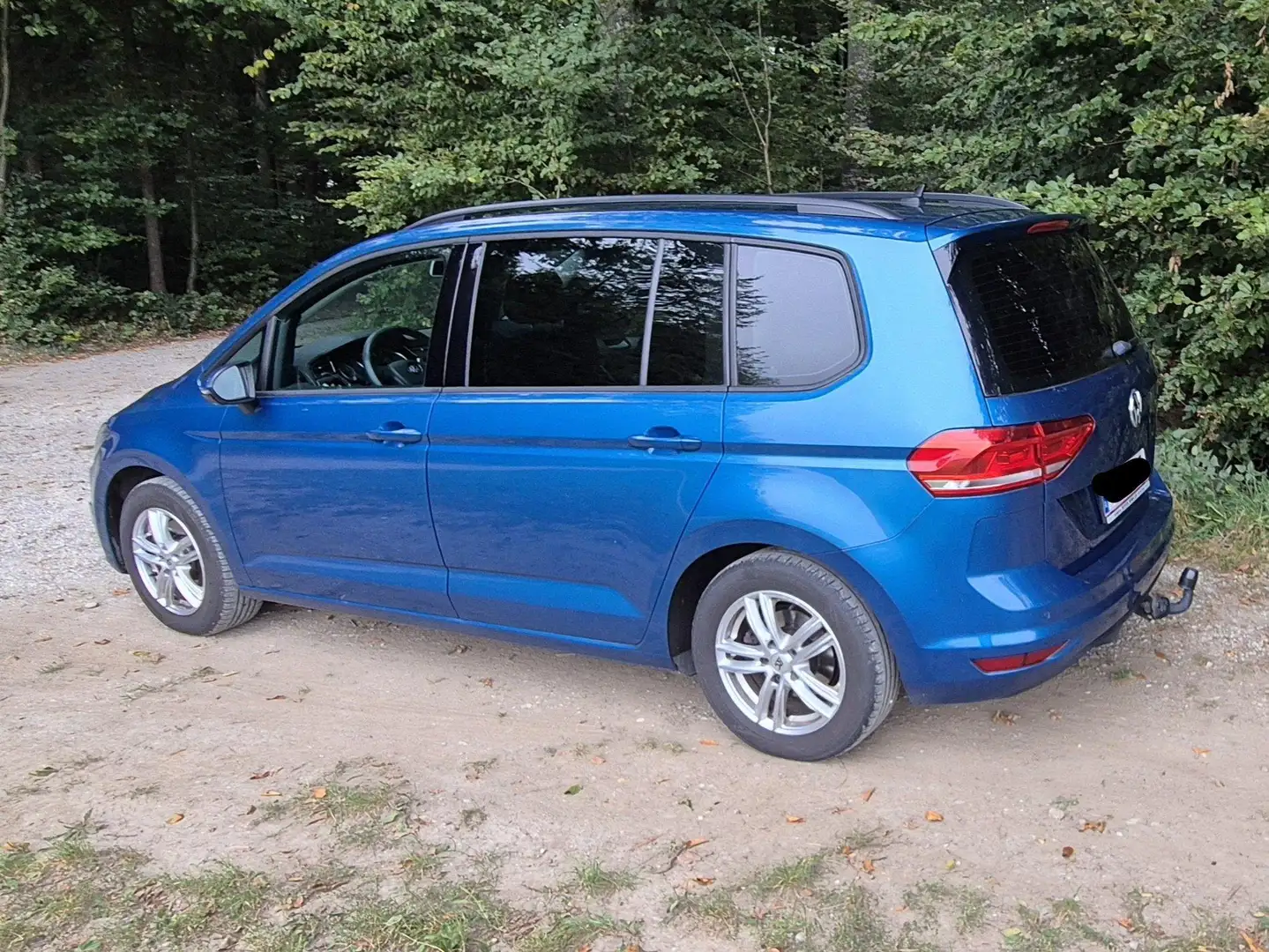 Volkswagen Touran Touran Comfortline 1,6 SCR TDI Comfortline Blau - 2