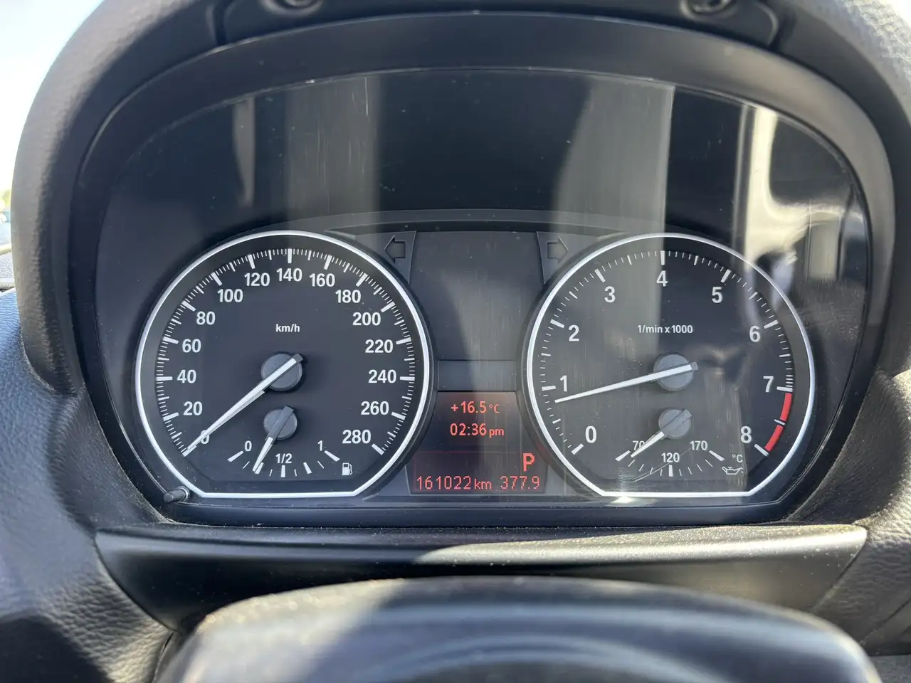 BMW 1 Series снимка BMW 1 Series