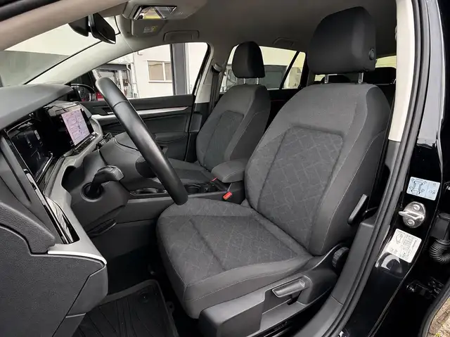 Volkswagen Golf view 8