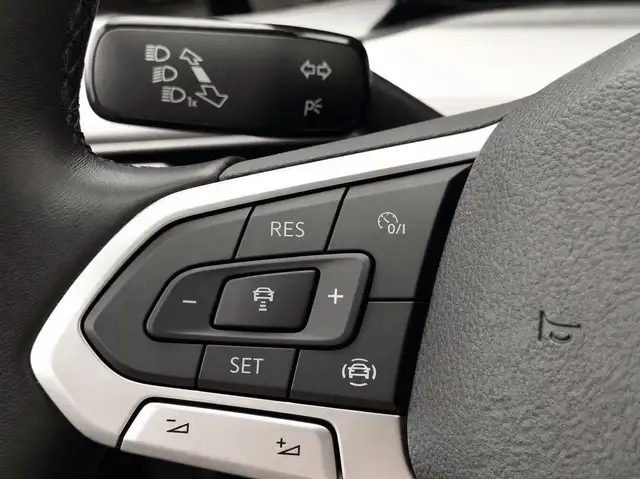 Volkswagen Golf view 15