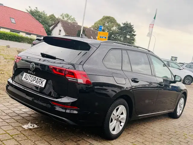 Volkswagen Golf view 6