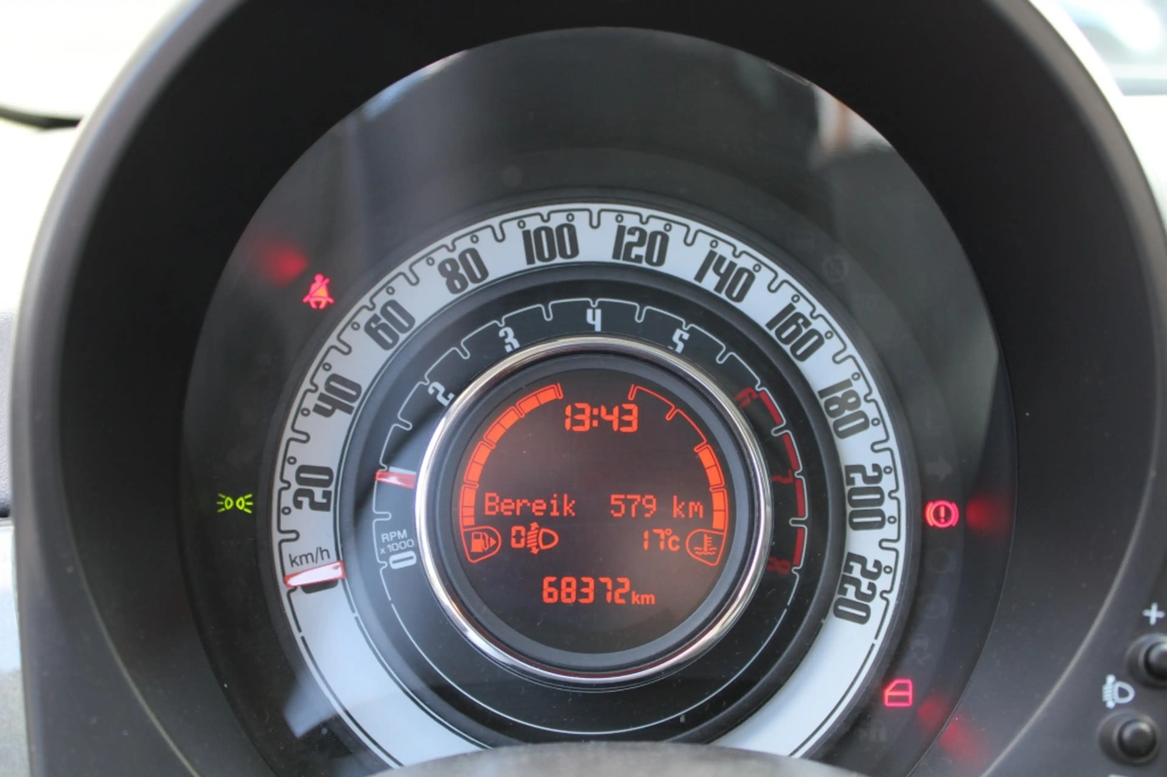 Fiat 500 0.9 TwinAir T Lounge — photo 12