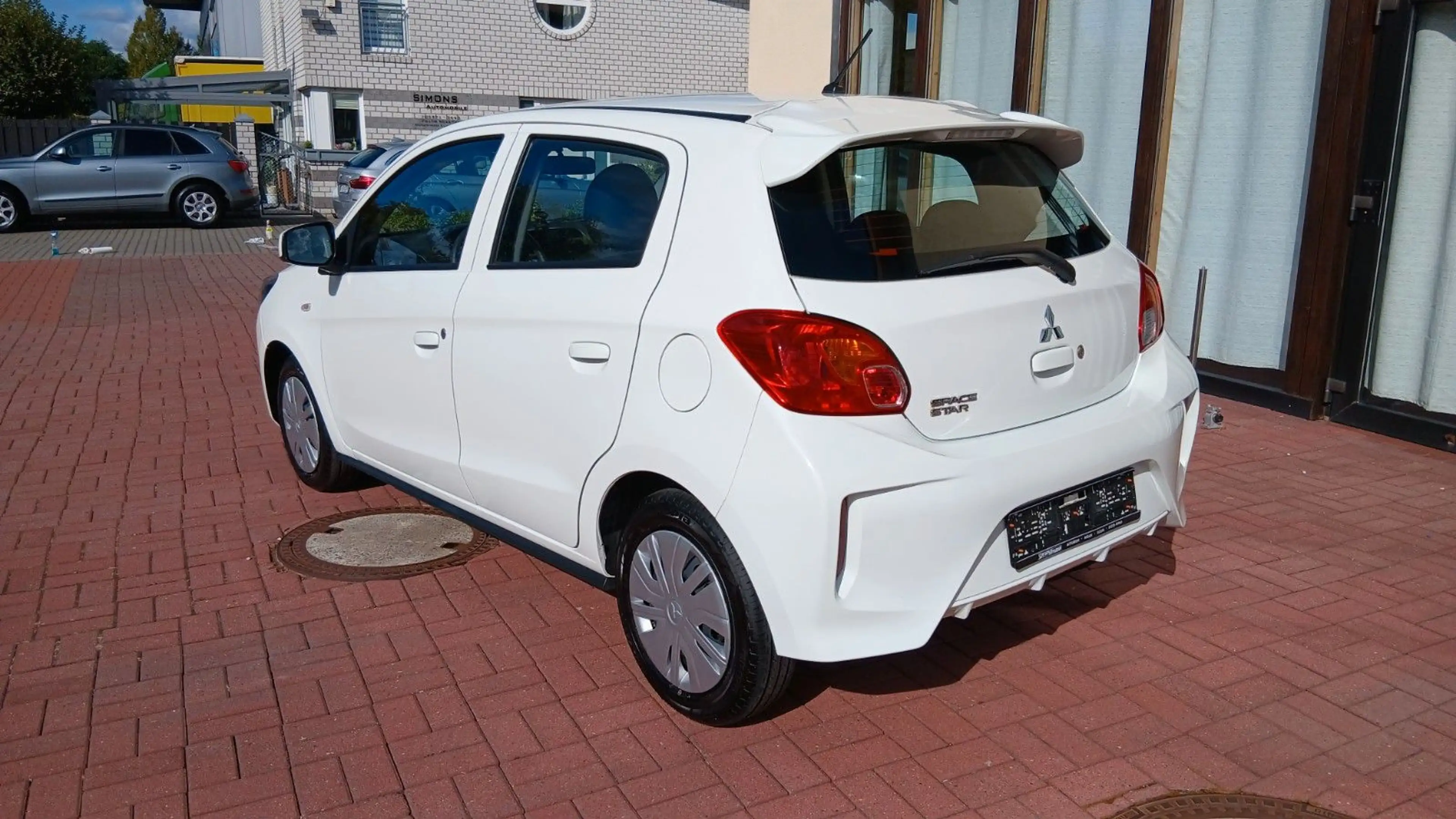 Mitsubishi Space Star Top EZ. 6. 25 / Erst 4.300km!! — photo 3
